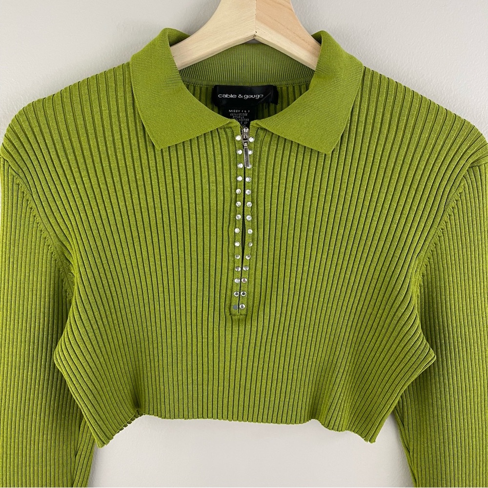 CABLE & GAUGE Y2K 90’s Vibes Green Ribbed Rhinestone Half Zip Cropped Sweater - Picture 3 of 10